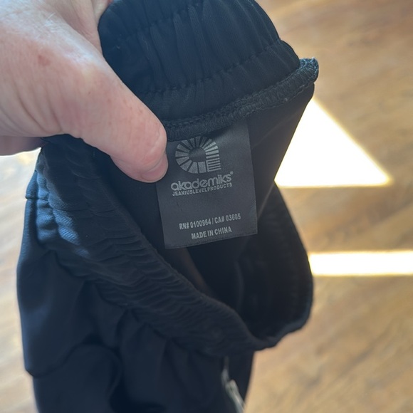 akademiks boys warm up pants size XL - Picture 6 of 7